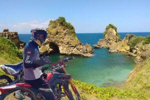 Gunung Tunak Trail Ride with Oliver: A Spontaneous Solo Dirt Bike Adventure in Lombok – May 8, 2025