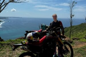 Unforgettable Dirt Bike Adventures in Lombok with Moniek